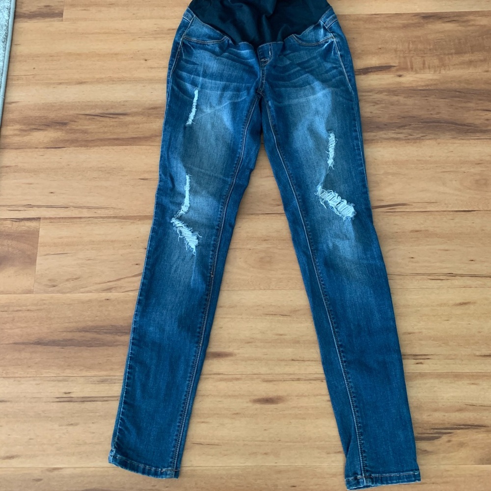 1822 maternity jeans size small NWOT